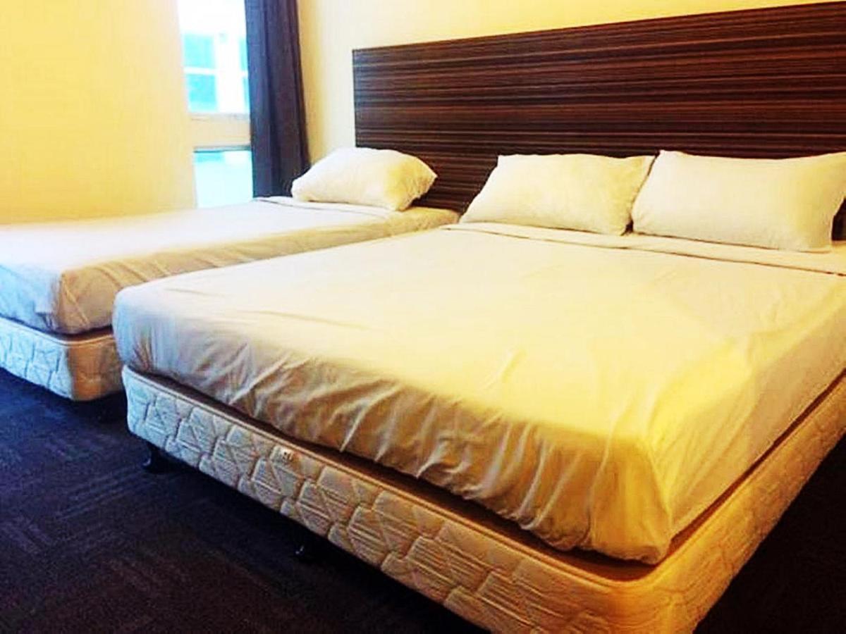 Hotel Sara'S Inn, Shah Alam Ngoại thất bức ảnh