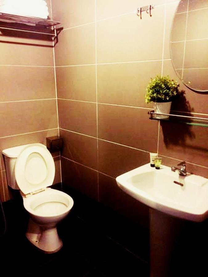 Hotel Sara'S Inn, Shah Alam Ngoại thất bức ảnh